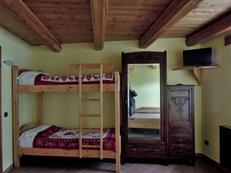 Fare click per visualizzare la foto ingrandita, rifare click per ritornare alla miniatura Fare click per visualizzare la foto ingrandita, rifare click per ritornare alla miniatura