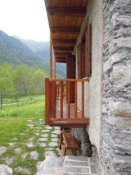 Fare click per visualizzare la foto ingrandita, rifare click per ritornare alla miniatura